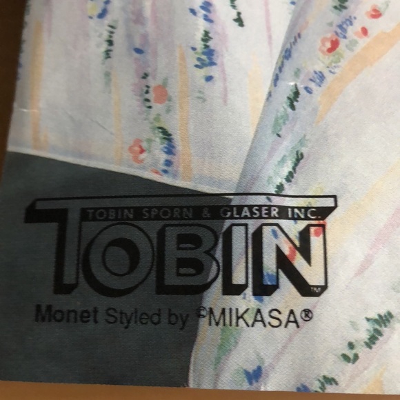 Monet Mikasa 12 Dinner Napkins by Tobin - Picture 4 of 9